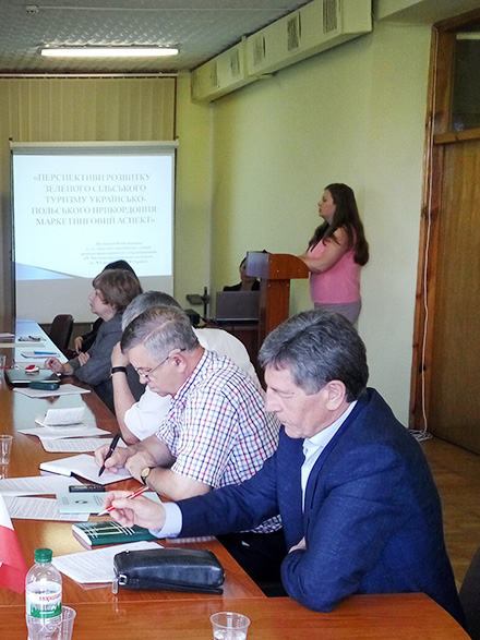 Олена Пастернак